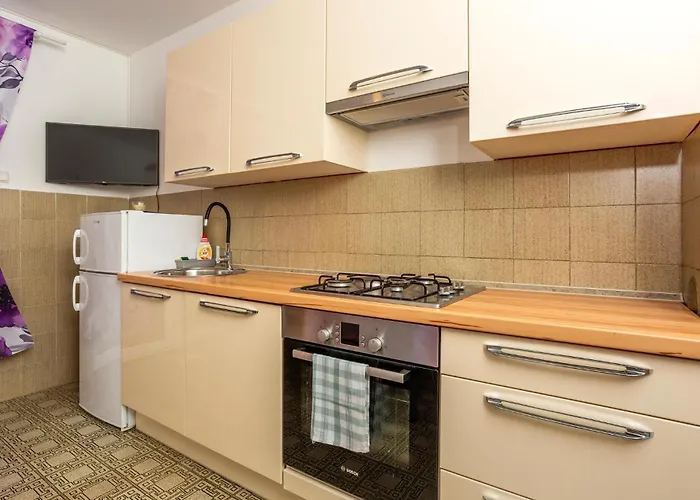 Beautiful In Apartman