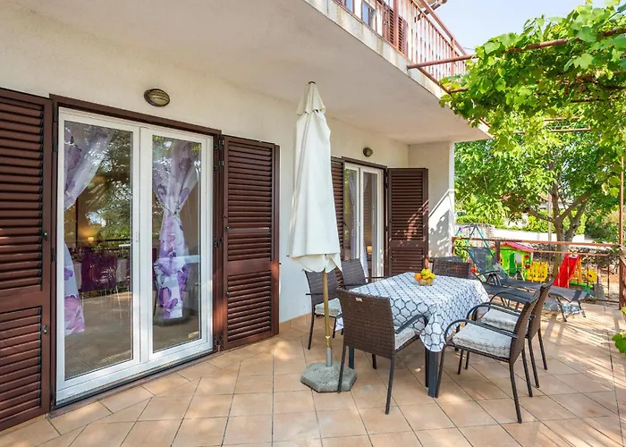 Beautiful In Apartman Pinezići